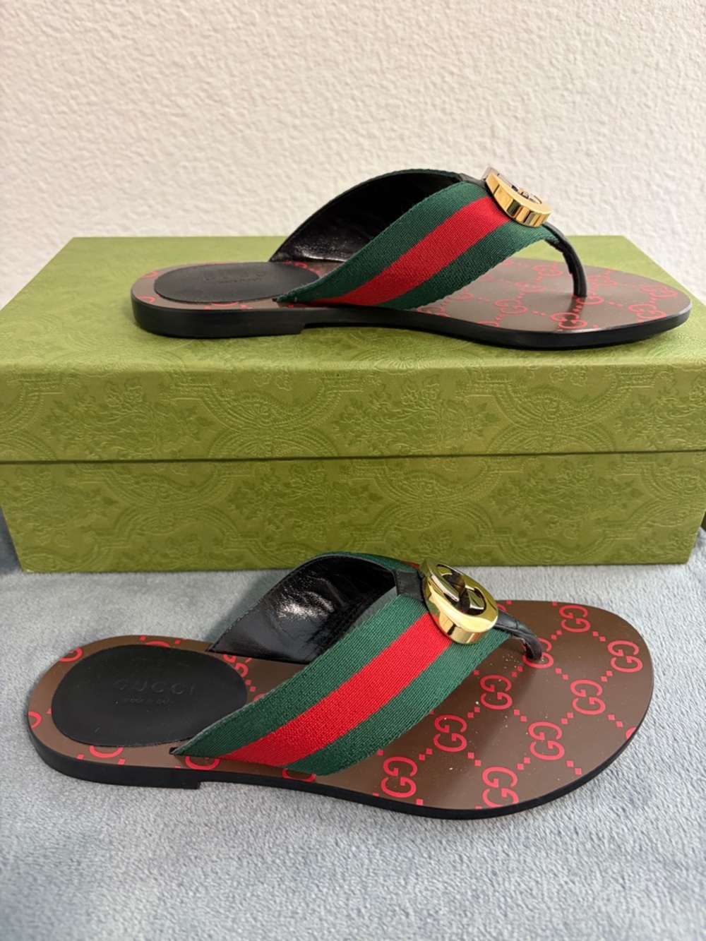 Brand New Women’s Gucci GG Thong Interlocking G Sandals Sz 35 (US 5) - Picture 3 of 9